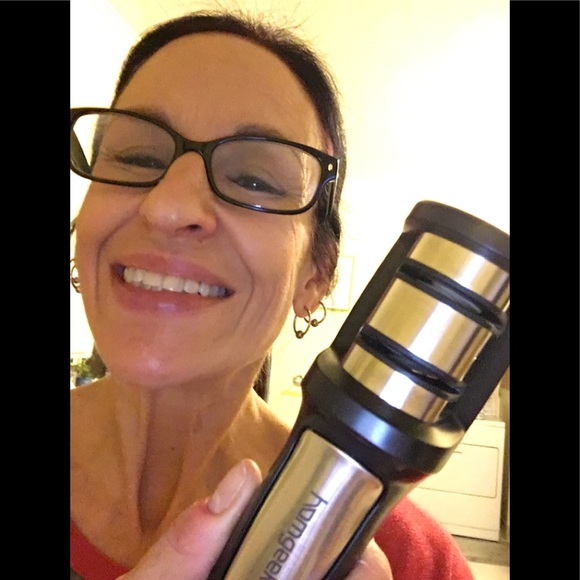 Meet your Posher, Cheryl - Picture 1 of 2